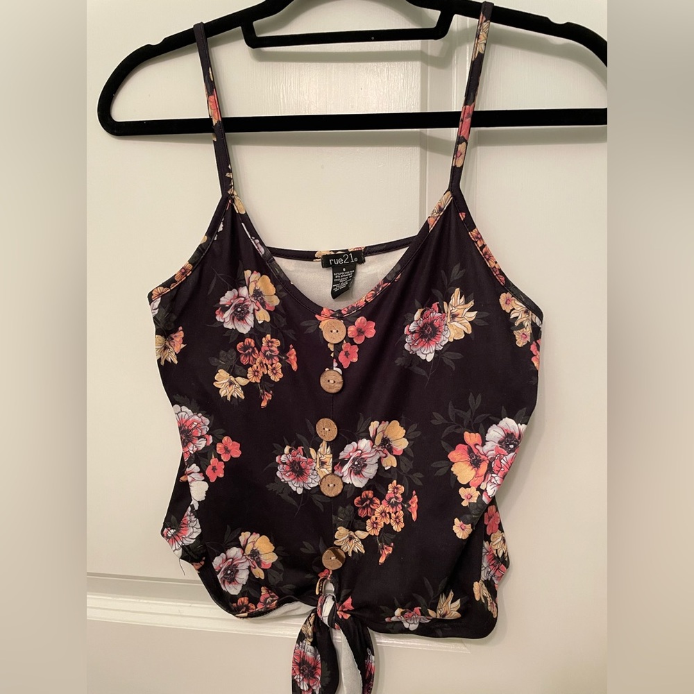 Floral Rue 21 Crop Tank